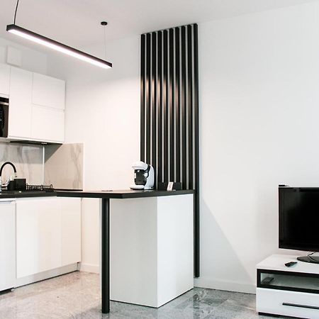 Apartament White-Niska Z Garazem Podziemnym 키엘체 외부 사진